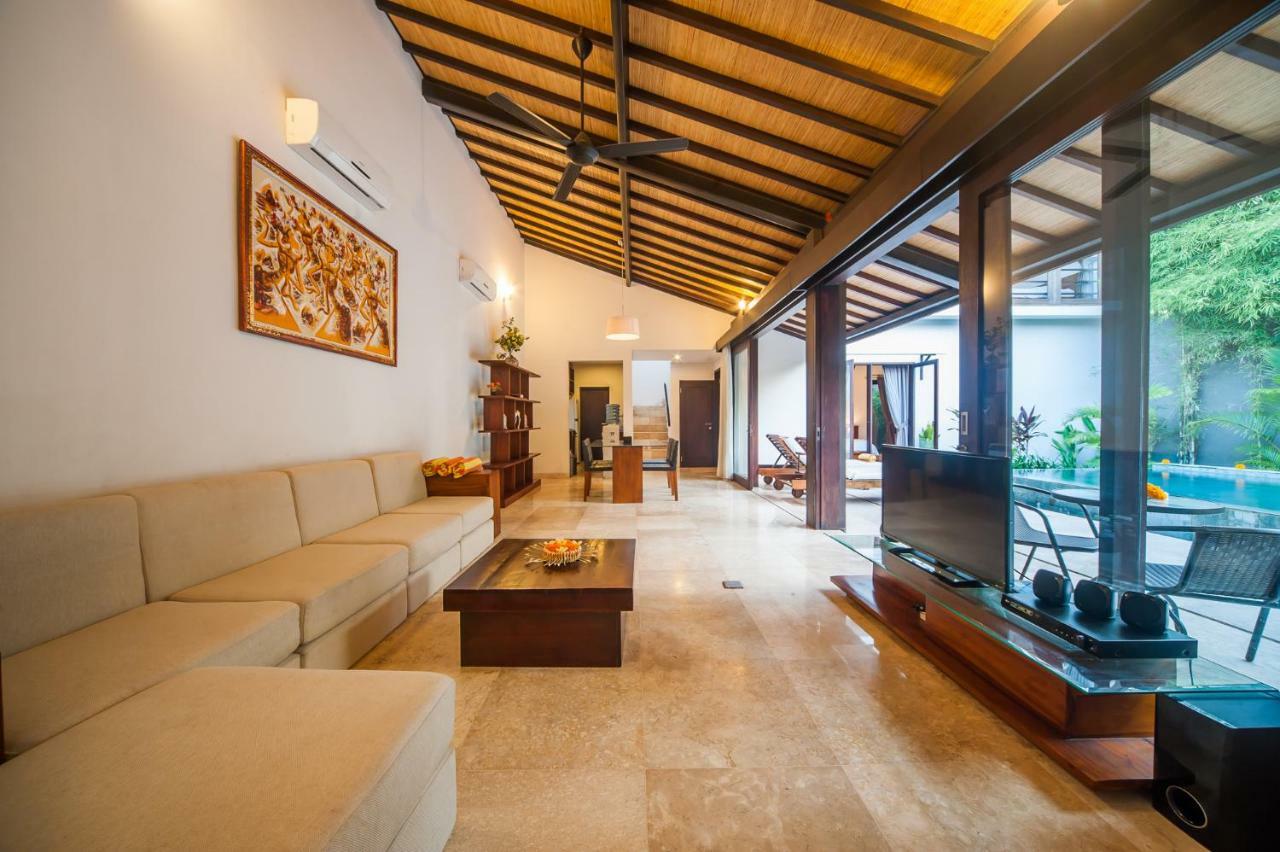 Tirta Villa Sanur Exterior foto